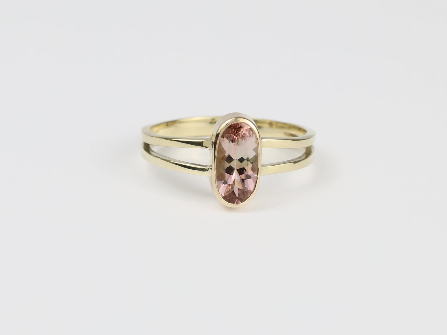 Pink tourmaline split ring